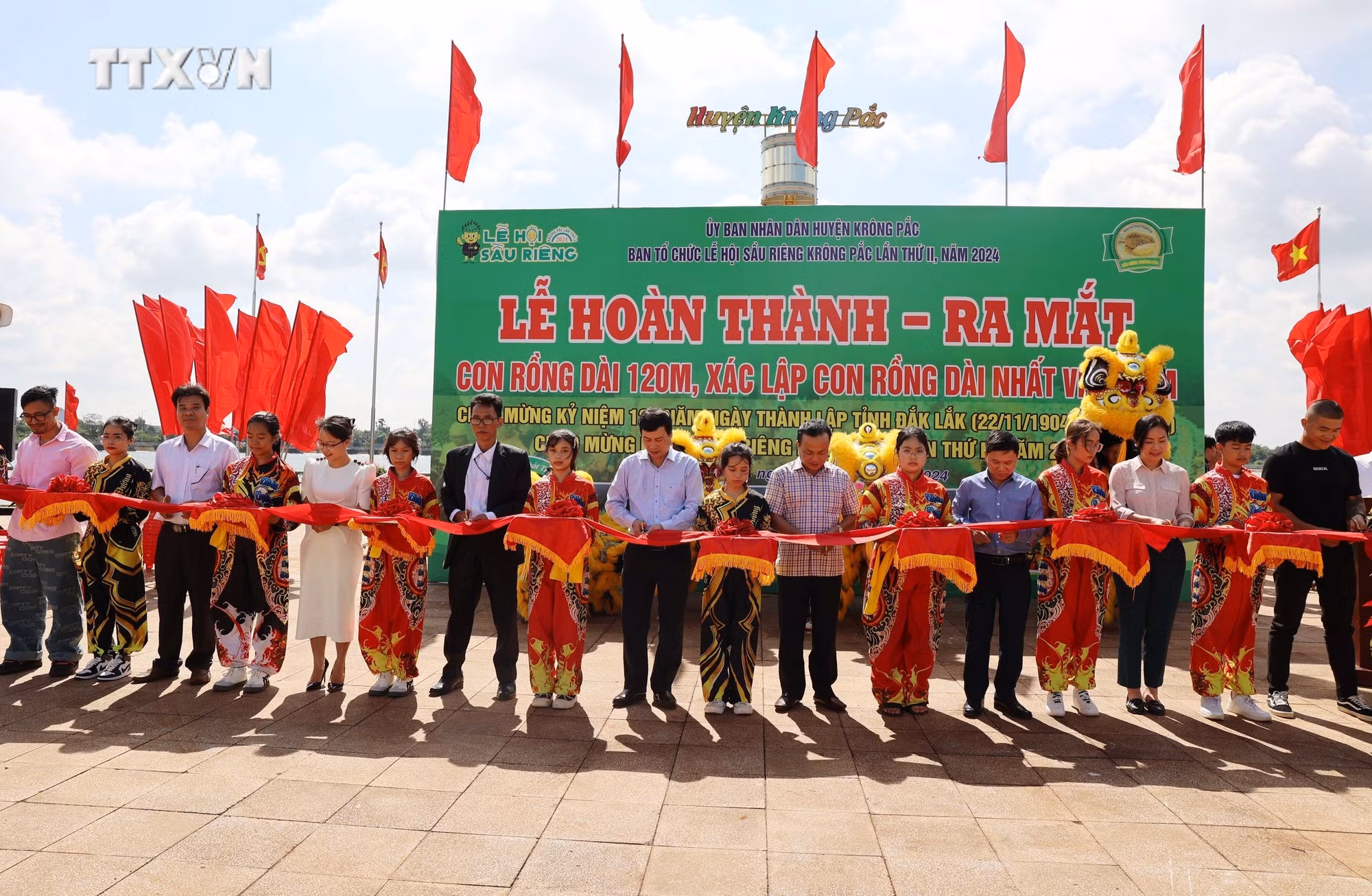 vna_potal_dak_lak_san_sang_cho_le_hoi_sau_rieng_huyen_krong_pac_lan_thu_2_nam_2024_anh_kem_bai_7551641.jpg