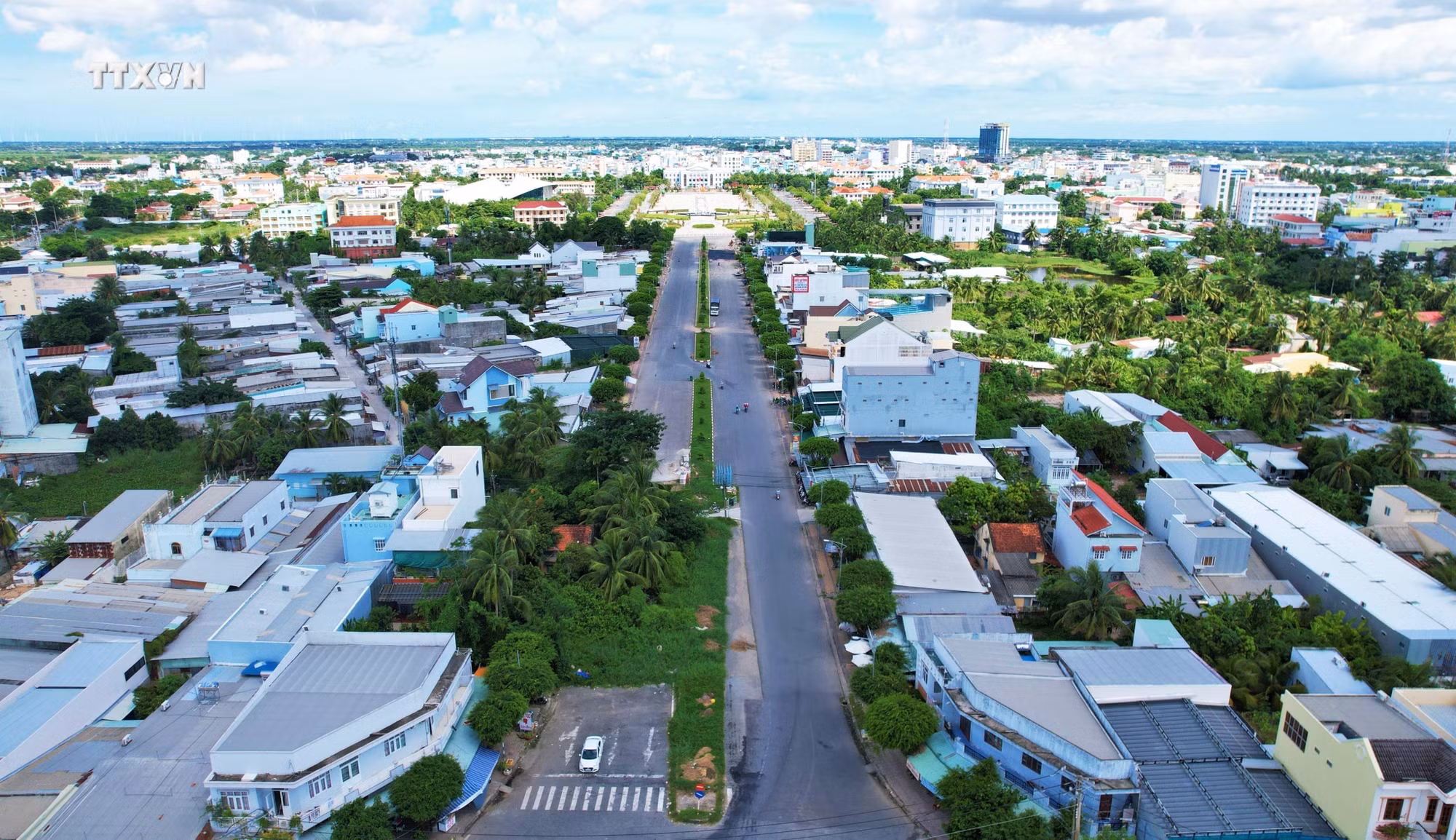 vna_potal_bac_lieu_tuyen_duong_cua_ngo_thanh_pho_bac_lieu_bi_nghen_20_nam_da_thong_thoang_mot_ben_6828665.jpg