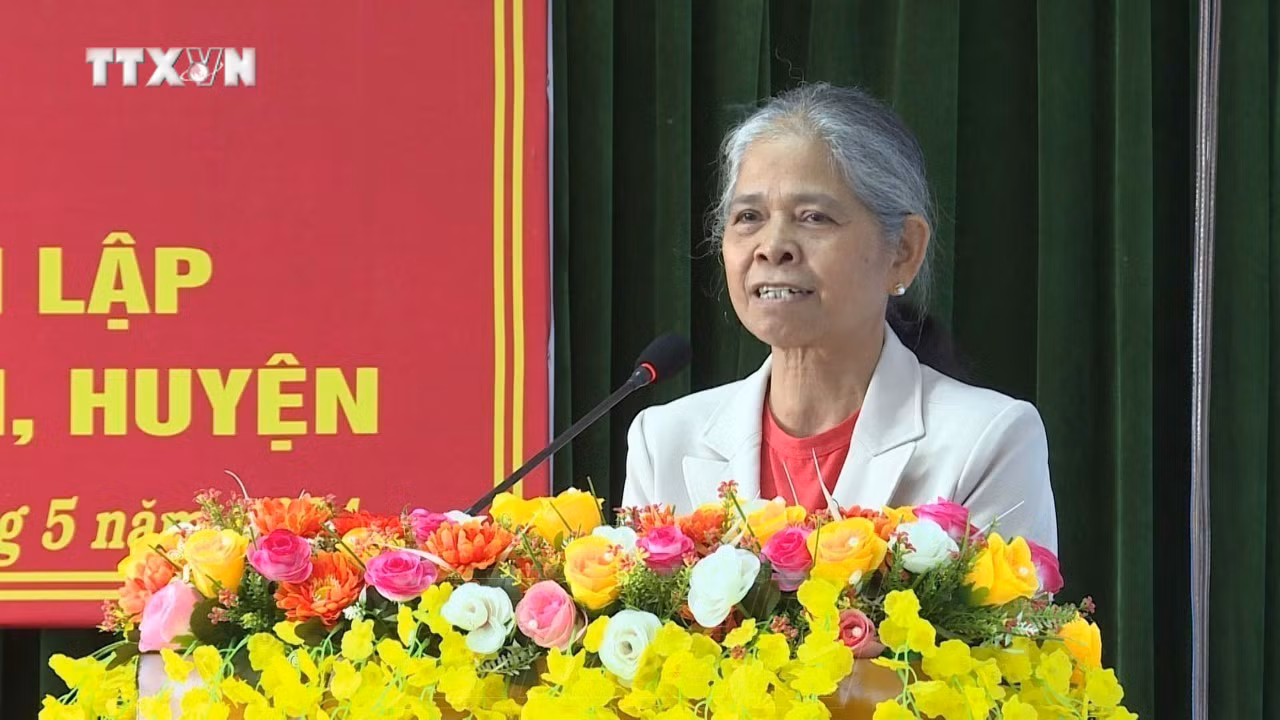 vna_potal_quy_dinh_144-qdtw_dang_vien_phai_guong_mau_di_dau_lam_guong_de_nhan_dan_noi_theo_7465219.jpg