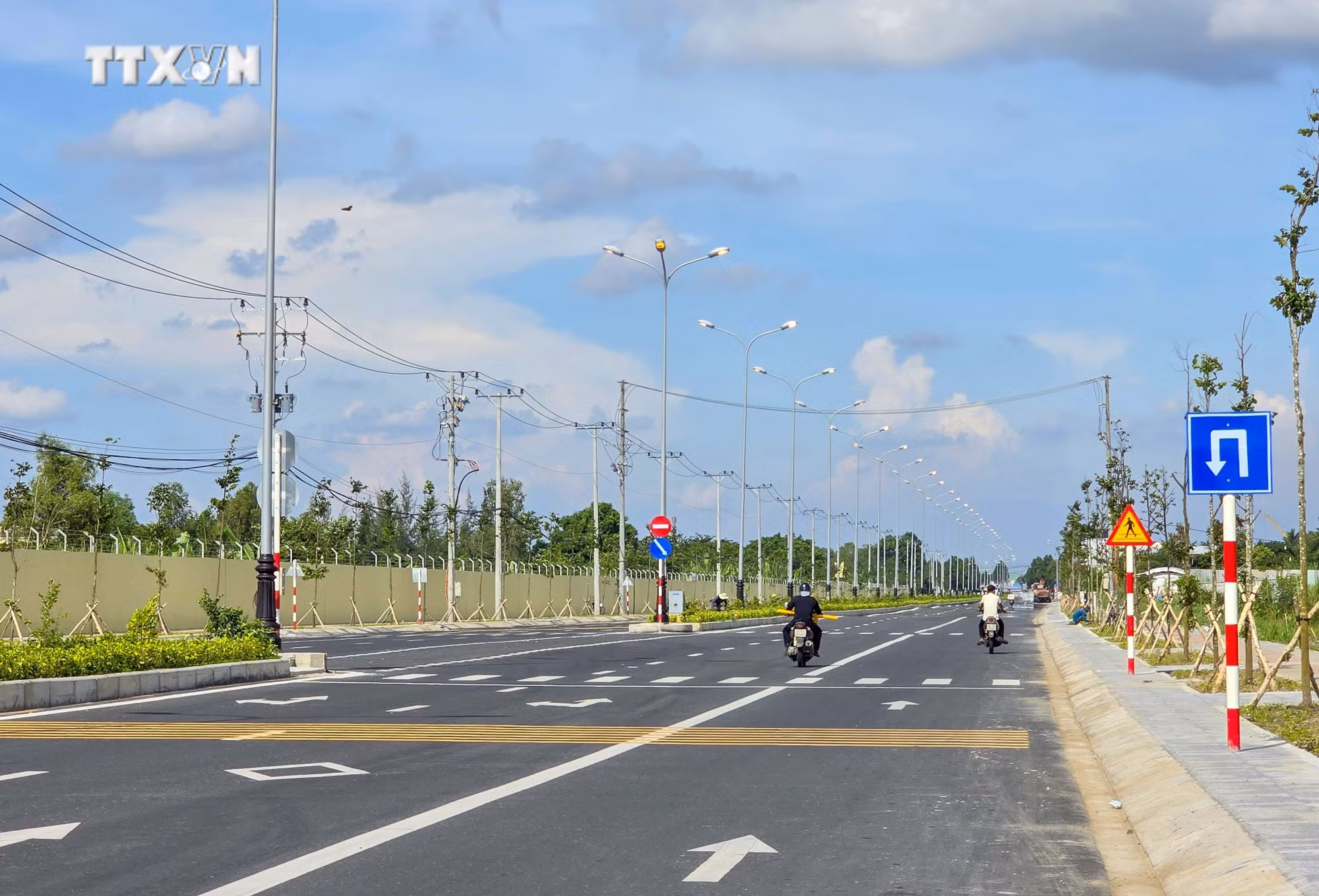 vna_potal_duong_vanh_dai_san_bay_can_tho_137_ty_dong_da_hoan_thanh_chuan_bi_dua_vao_su_dung_7625453.jpg