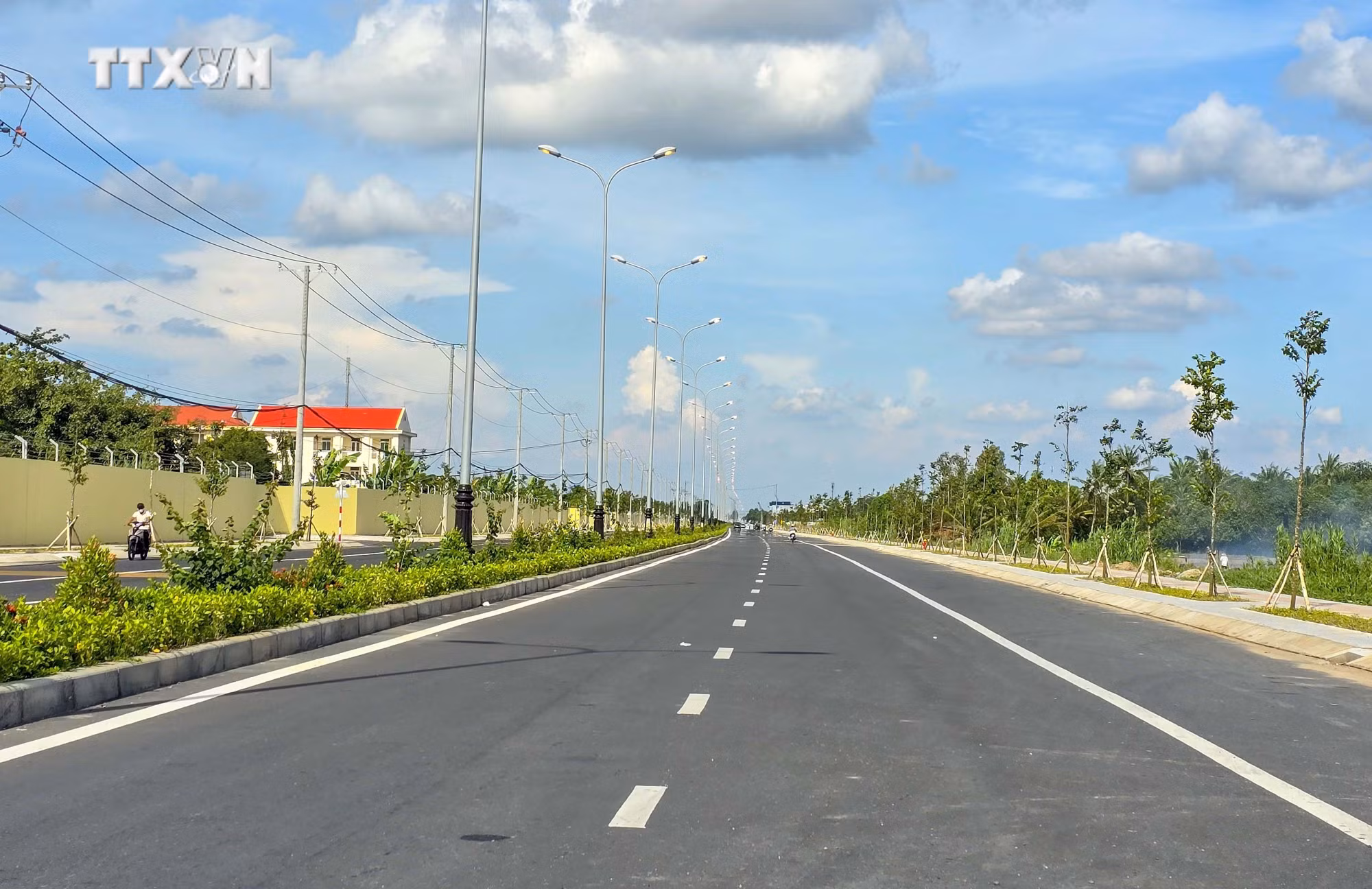 vna_potal_duong_vanh_dai_san_bay_can_tho_137_ty_dong_da_hoan_thanh_chuan_bi_dua_vao_su_dung_7625449.jpg