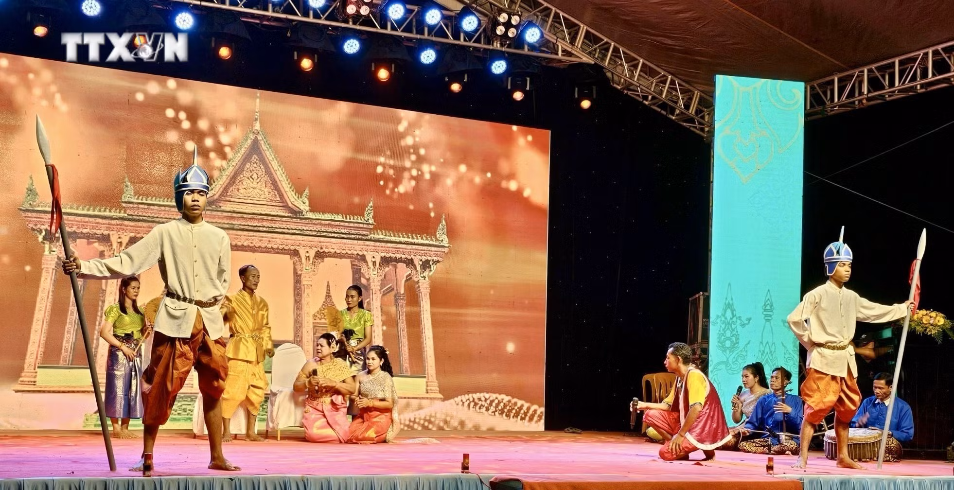 vna_potal_nghe_thuat_san_khau_di_ke_cua_nguoi_khmer_la_di_san_van_hoa_phi_vat_the_quoc_gia_7139706.jpeg