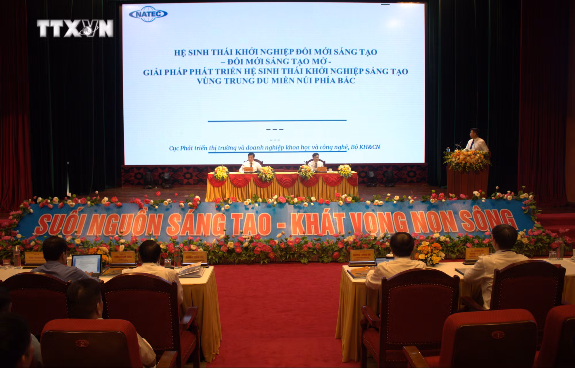 vna_potal_hoi_thao_khoa_hoc_ve_dung_dung_cong_nghe_ky_thuat_phat_trien_kt_-_xh_vung_trung_du_va_mien_nui_phia_bac_7642410.jpg