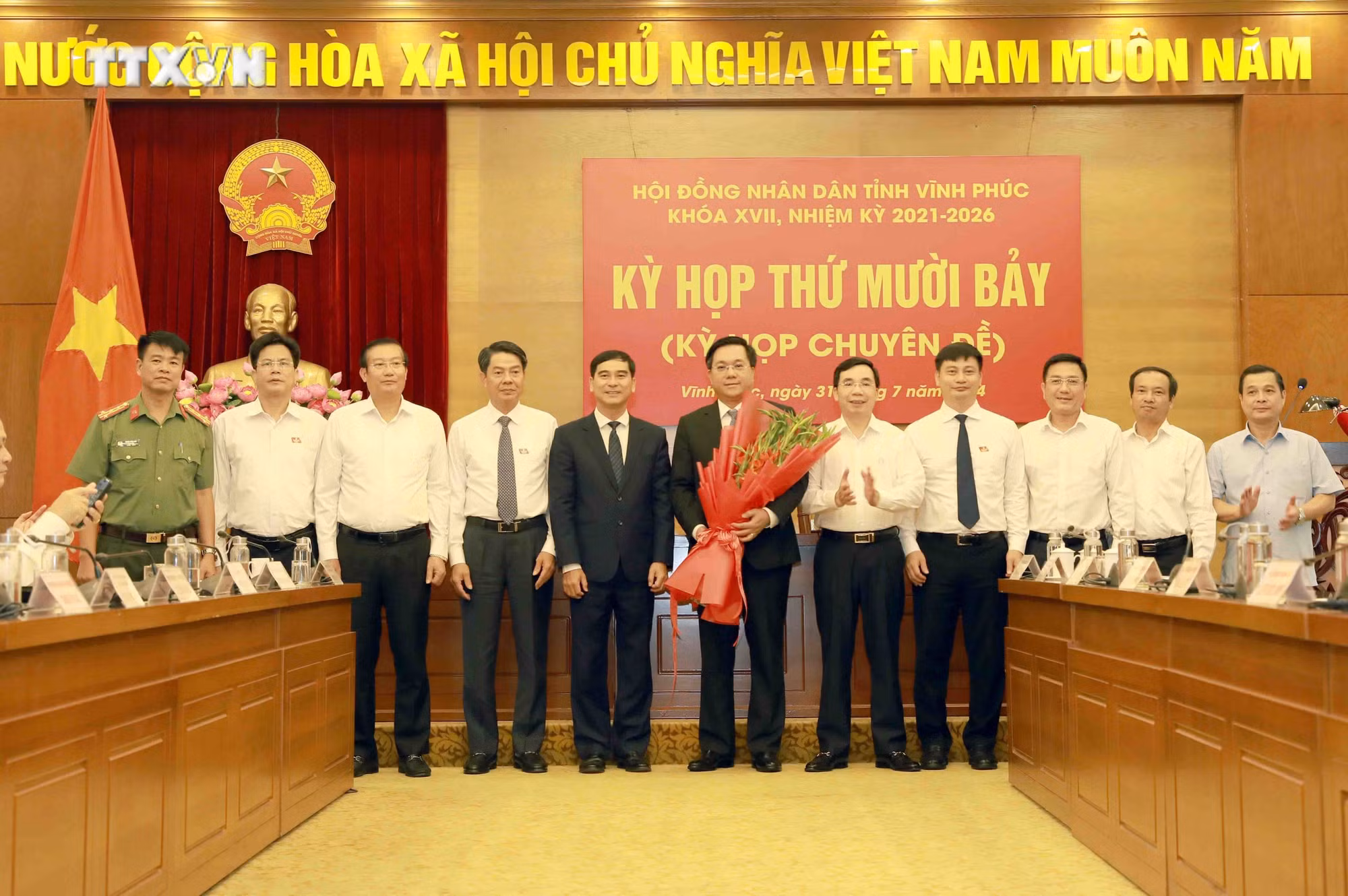 vna_potal_ong_tran_duy_dong_duoc_bau_giu_chuc_chu_tich_ubnd_tinh_vinh_phuc__7512607.jpg