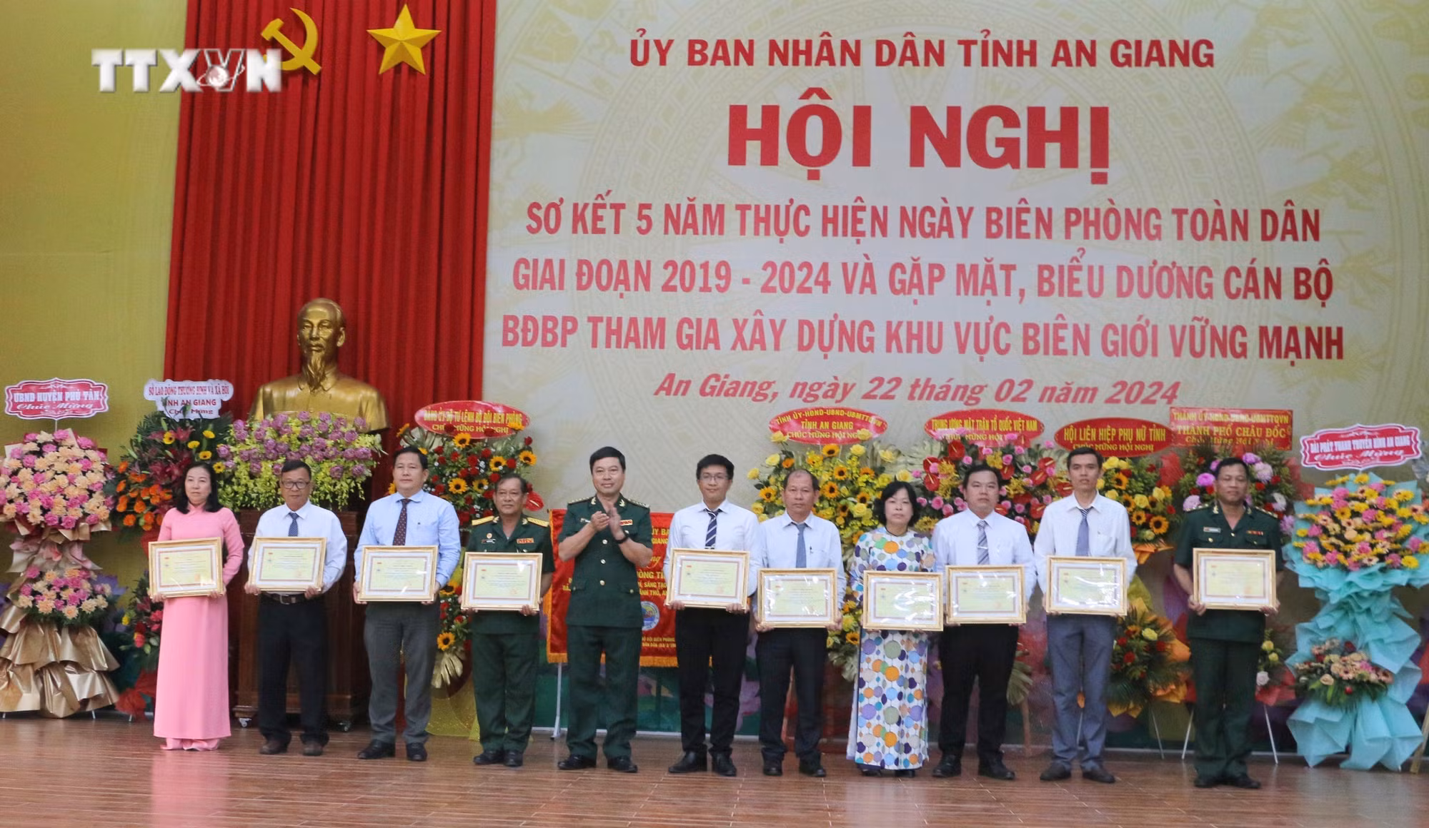 vna_potal__an_giang_so_ket_5_nam_thuc_hien_“ngay_bien_phong_toan_dan”__7237179.jpg
