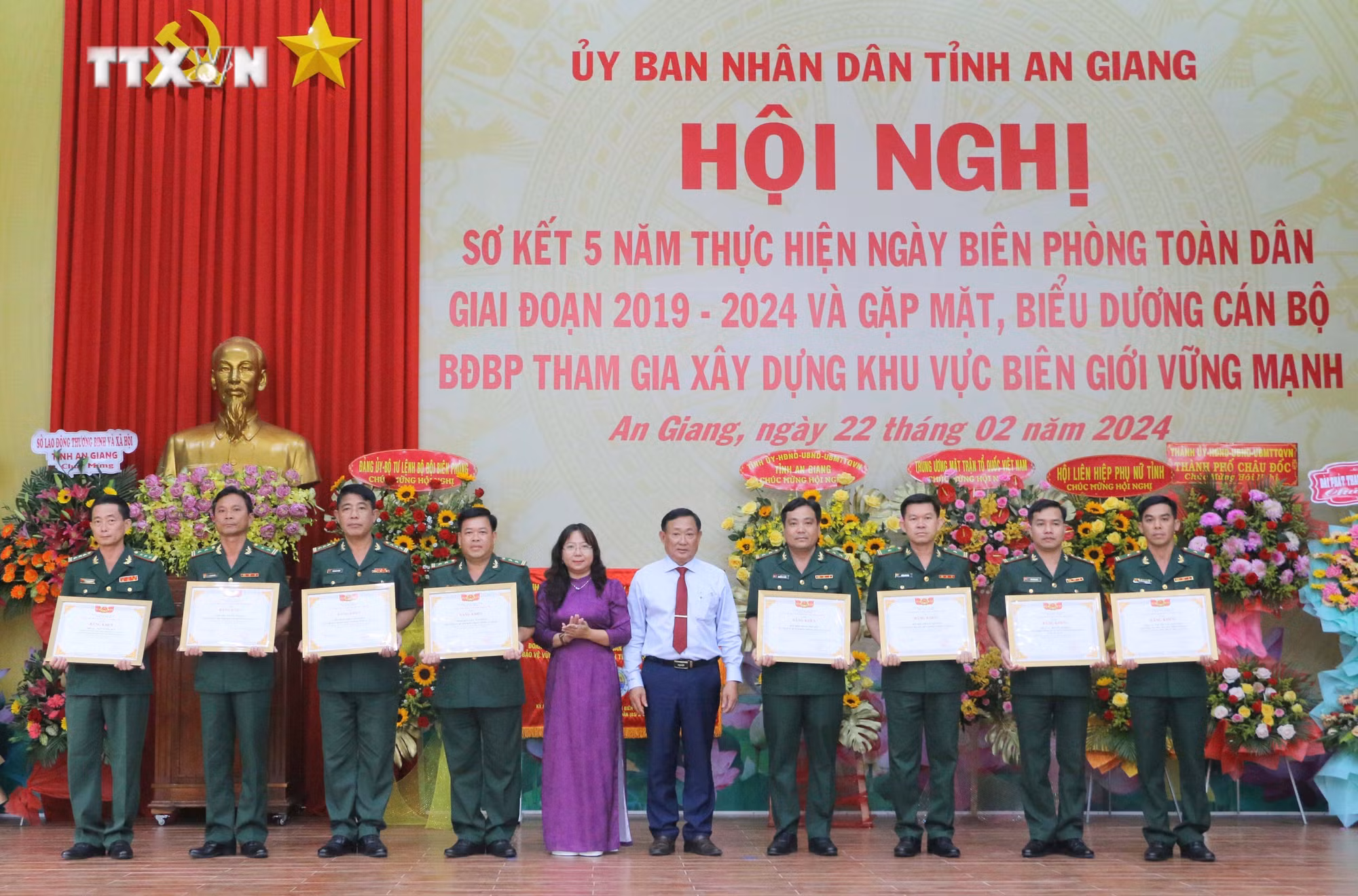 vna_potal__an_giang_so_ket_5_nam_thuc_hien_“ngay_bien_phong_toan_dan”__7237184.jpg