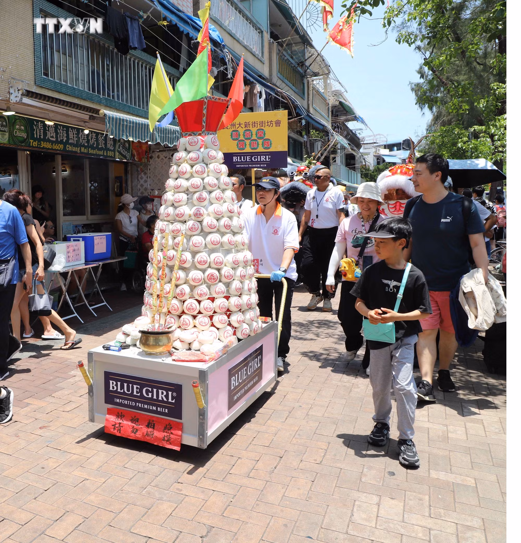 vna_potal_le_hoi_banh_bao_truong_chau_hong_kong_trung_quoc_nam_2024_7377789.jpg