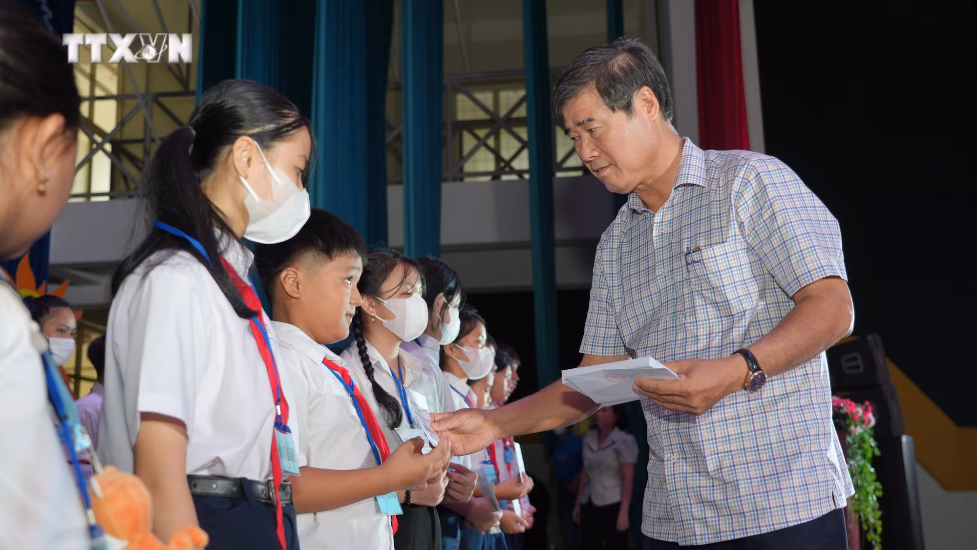 vna_potal_tay_ninh_phat_dong_thang_hanh_dong_vi_tre_em_nam_2024_7405736.jpg