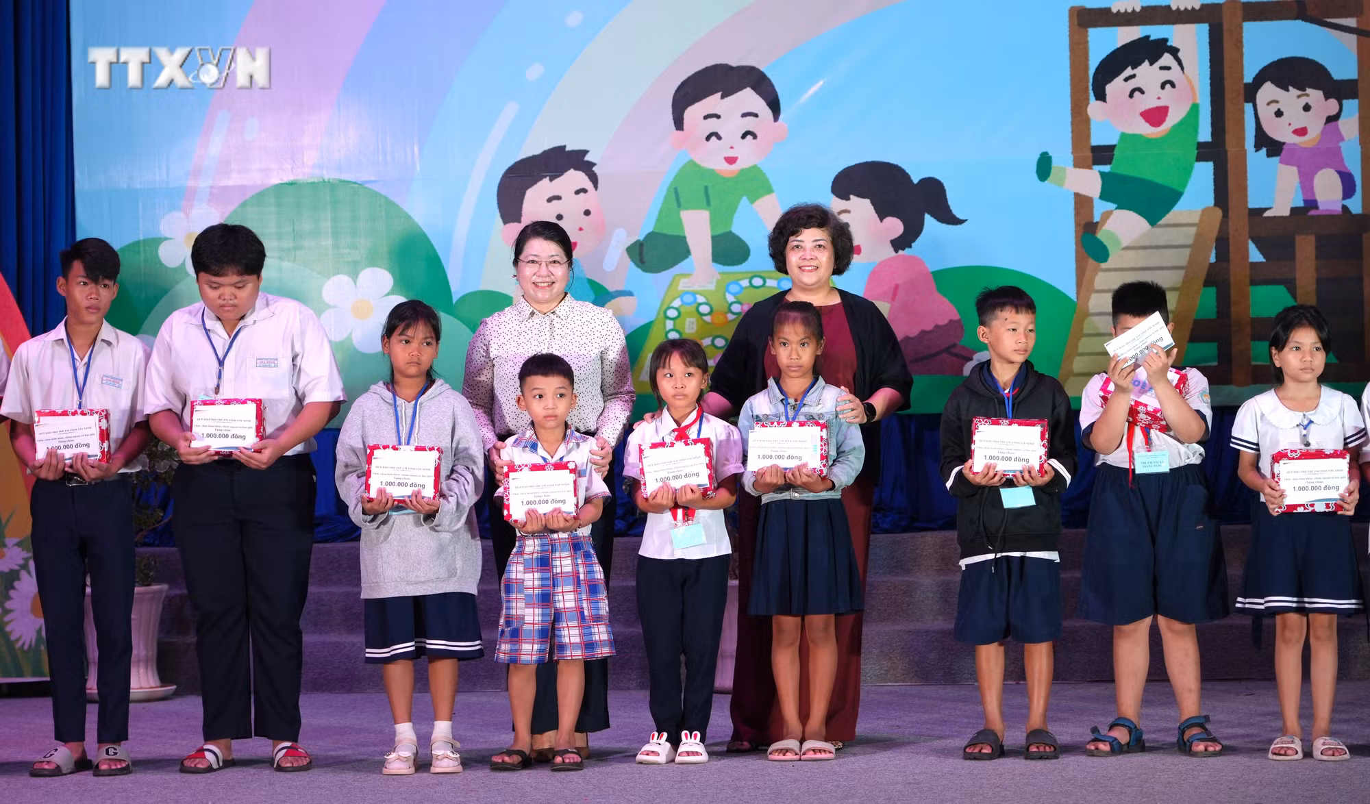 vna_potal_tay_ninh_phat_dong_thang_hanh_dong_vi_tre_em_nam_2024_7405730.jpg