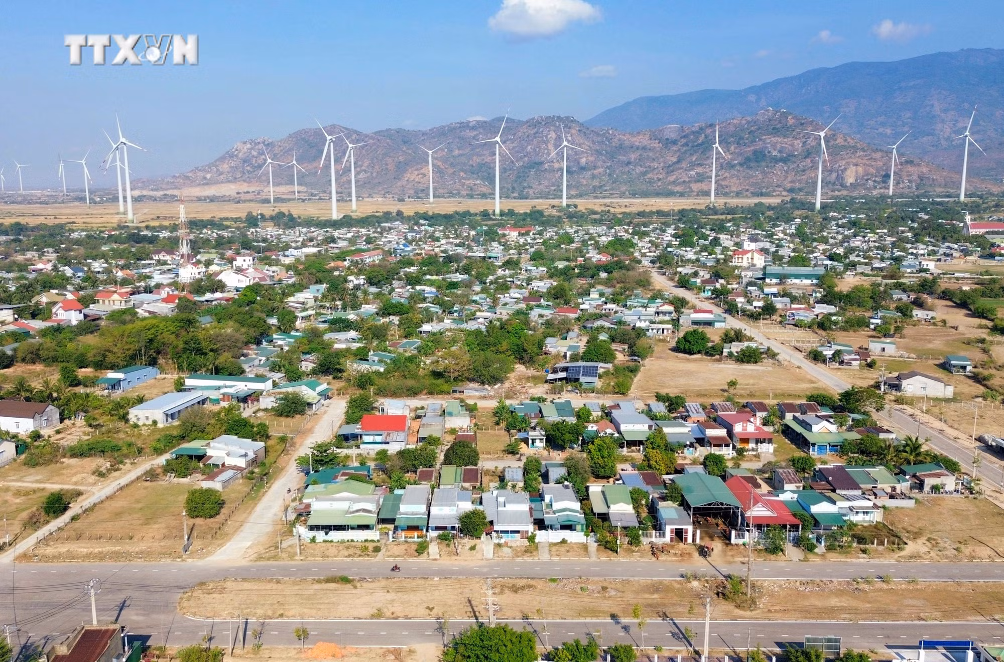 vna_potal_ninh_thuan_huy_dong_nguon_luc_thuc_hien_muc_tieu_giam_ngheo_nhanh_va_ben_vung_7326583.jpg