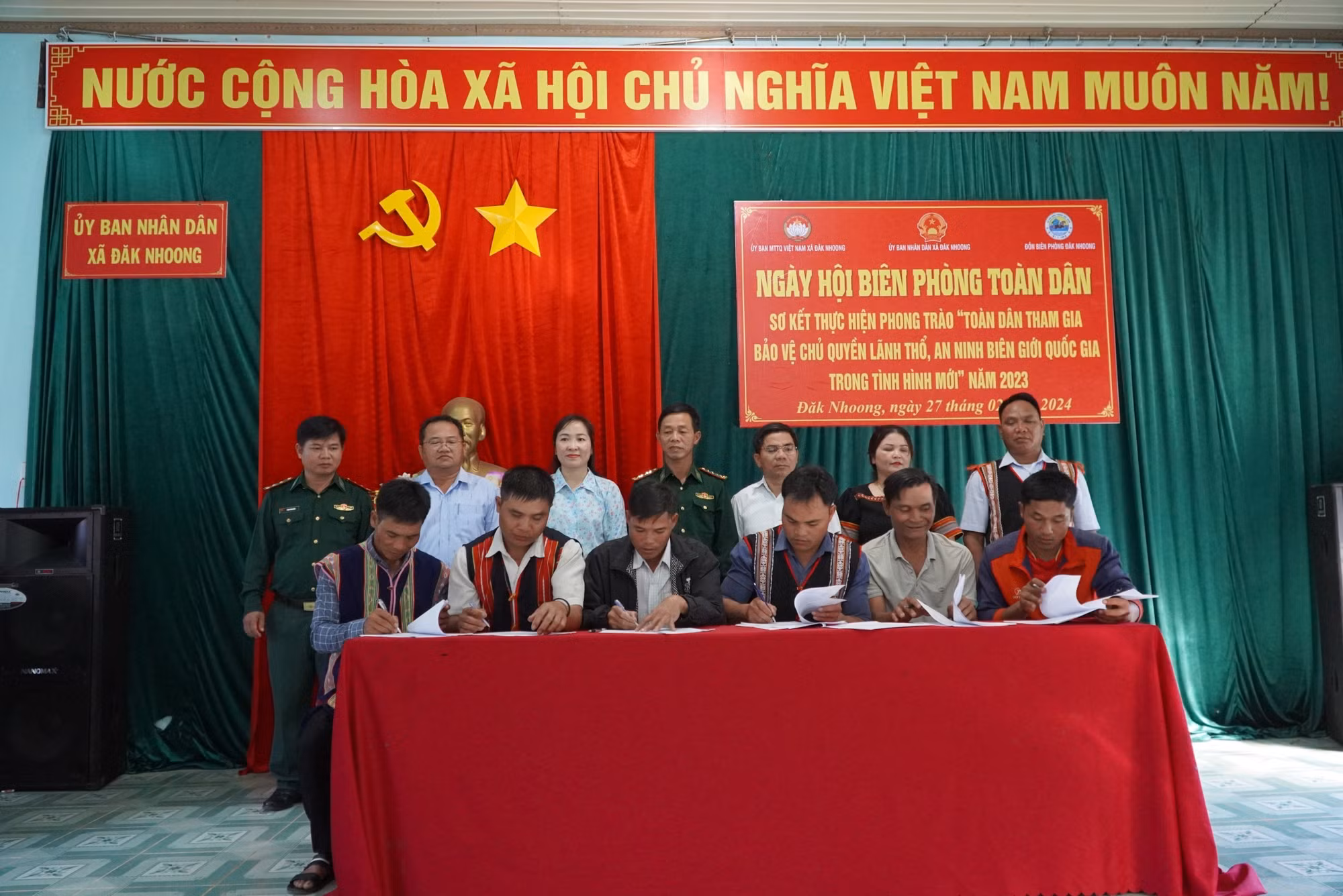 6-bo doi bien phong tinh Kon Tum-khoa chuong.jpg
