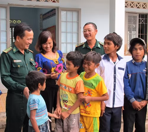 Lớp học đặc biệt ở vùng biên
