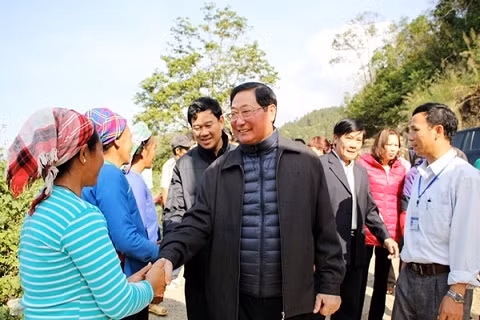 Bộ trưởng, Chủ nhiệm Ủy ban Dân tộc Giàng Seo Phử thăm thôn Sín Chải và Đồn Biên phòng Si Ma Cai
