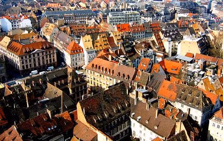 Strasbourg, thành phố Pháp đầu tiên cấm thuốc lá trong công viên công cộng