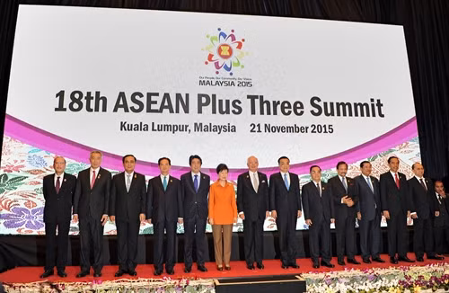 Thủ tướng Nguyễn Tấn Dũng tham dự Hội nghị Cấp cao ASEAN với các đối tác