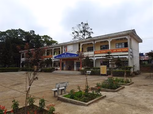 Khó khăn trong việc tổ chức cho học sinh học tập qua internet, truyền hình ở Kon Plông