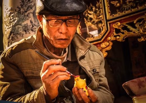 Nghệ nhân Phùng Đình Giáp - Người “giữ lửa” nghề làm tượng phỗng