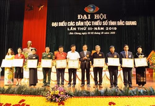Bắc Giang tập trung nguồn lực hỗ trợ vùng đồng bào dân tộc thiểu số và miền núi