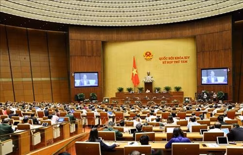 Kỳ họp thứ 8, Quốc hội khóa XIV: Đẩy mạnh việc giảm nghèo vùng dân tộc thiểu số