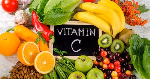 Bổ sung vitamin C giúp giảm tác hại của khói thuốc với trẻ sơ sinh