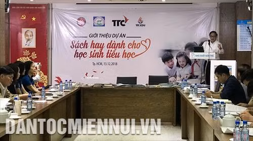 Ra mắt Dự án Sách hay cho học sinh tiểu học