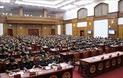 Quân khu 7 thông báo kết quả Hội nghị lần thứ tám Ban Chấp hành Trung ương Đảng khóa XII