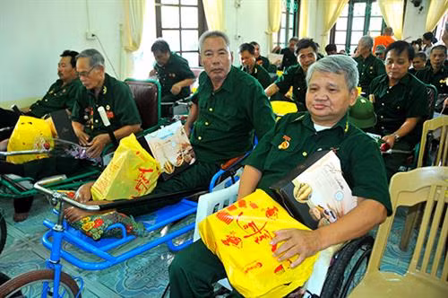 Phong trào ''Đền ơn đáp nghĩa'' - 70 năm nhìn lại