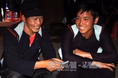 Nét đẹp văn hoá ứng xử trong quan hệ dòng họ của người Mông