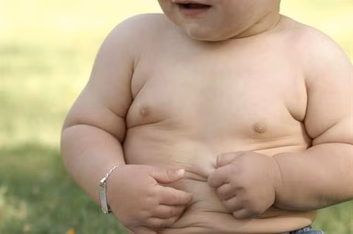 Ngủ sớm có thể giảm nguy cơ béo phì ở trẻ nhỏ