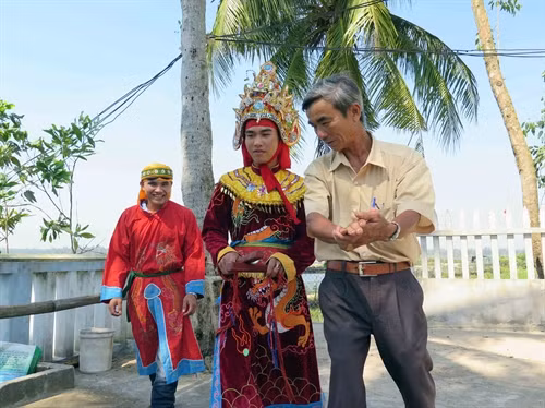 Ông Đỗ Mỹ Tân gắn bó với nghệ thuật hát bả trạo
