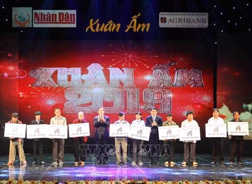 Lễ hội Xuân hồng lần thứ XII tiếp nhận được gần 11.300 đơn vị máu
