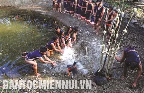 Lễ cầu mưa của người Jrai