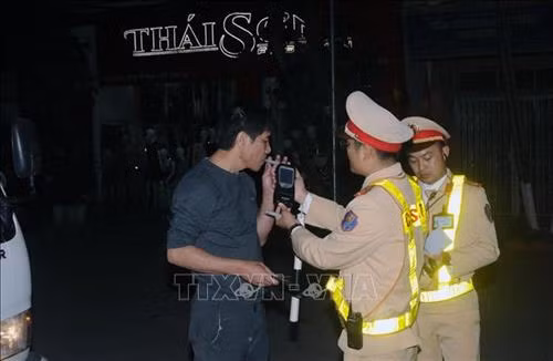 Chỉ thị của Thủ tướng Chính phủ về tăng cường thực hiện Luật Phòng, chống tác hại của rượu, bia
