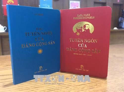 Giới thiệu các tác phẩm “Tuyên ngôn của Đảng Cộng sản” và “Đọc Tuyên ngôn Đảng Cộng sản” dưới dạng sách bỏ túi