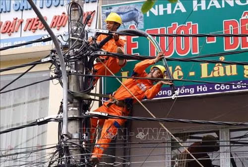 Điện lực Lào Cai chống quá tải mùa nắng nóng