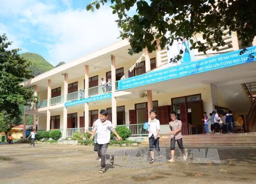 Cuộc sống mới ở vùng căn cứ cách mạng Pú Nhung