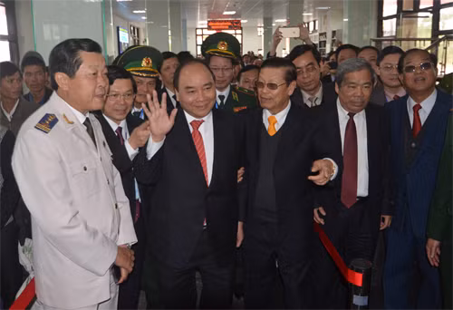 Khai trương mô hình kiểm tra “một cửa, một lần dừng” tại cặp Cửa khẩu quốc tế Lao Bảo (Quảng Trị) - Đen sa vẳn (Lào)