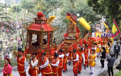 Hội Đền Thượng tri ân công đức Quốc công tiết chế Hưng Đạo Đại Vương Trần Quốc Tuấn
