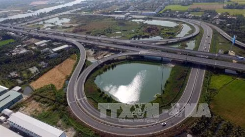 Chính phủ quyết nghị về xây dựng một số đoạn cao tốc tuyến Bắc - Nam phía Đông
