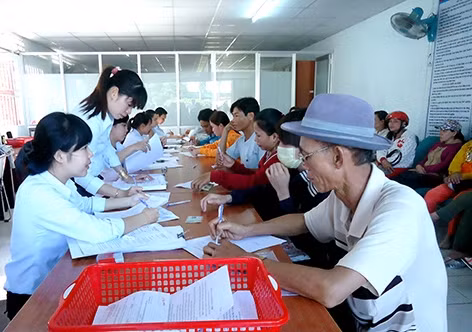 Bảo hiểm thất nghiệp: “Cứu cánh” của người lao động