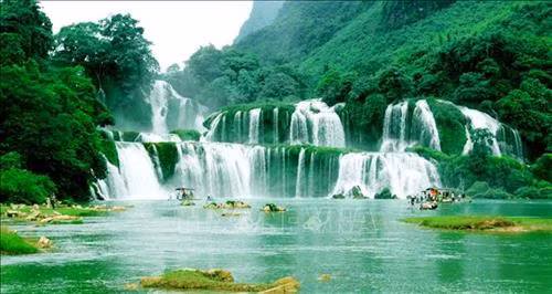 Cao Bằng - "Mỏ vàng" của du lịch vùng Đông Bắc