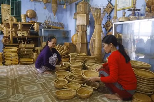 Thừa Thiên-Huế: Mây tre đan Bao La đi ra thế giới
