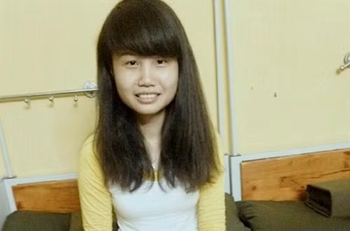 Cô gái dân tộc Nùng vượt khó, đỗ thủ khoa Học viện Chính trị Công an nhân dân