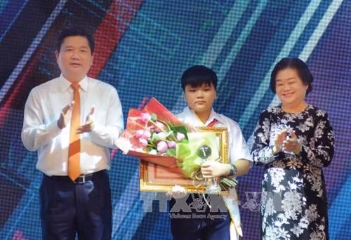 Tuyên dương 10 Công dân trẻ tiêu biểu Thành phố Hồ Chí Minh