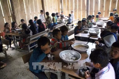 Hỗ trợ phát triển giáo dục vùng dân tộc thiểu số và miền núi