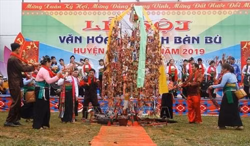 Độc đáo lễ hội văn hóa – du lịch Bàn Bù (Thanh Hóa)