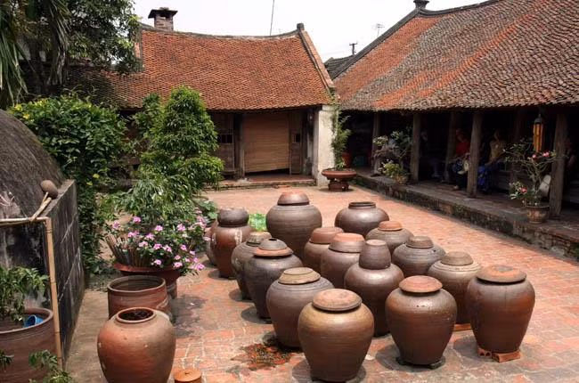Hà Nội kỷ niệm 15 năm Làng cổ Đường Lâm được công nhận là di tích quốc gia