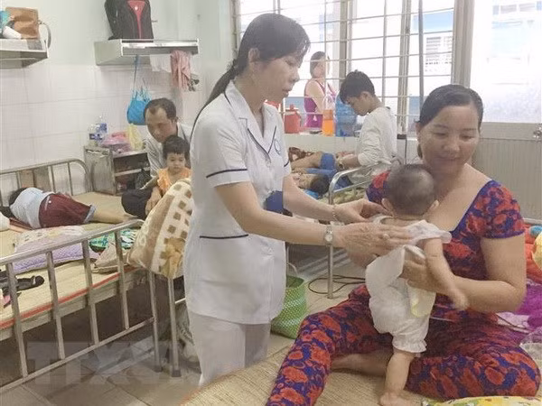 Lai Châu tăng cường công tác phòng, chống bệnh tay chân miệng