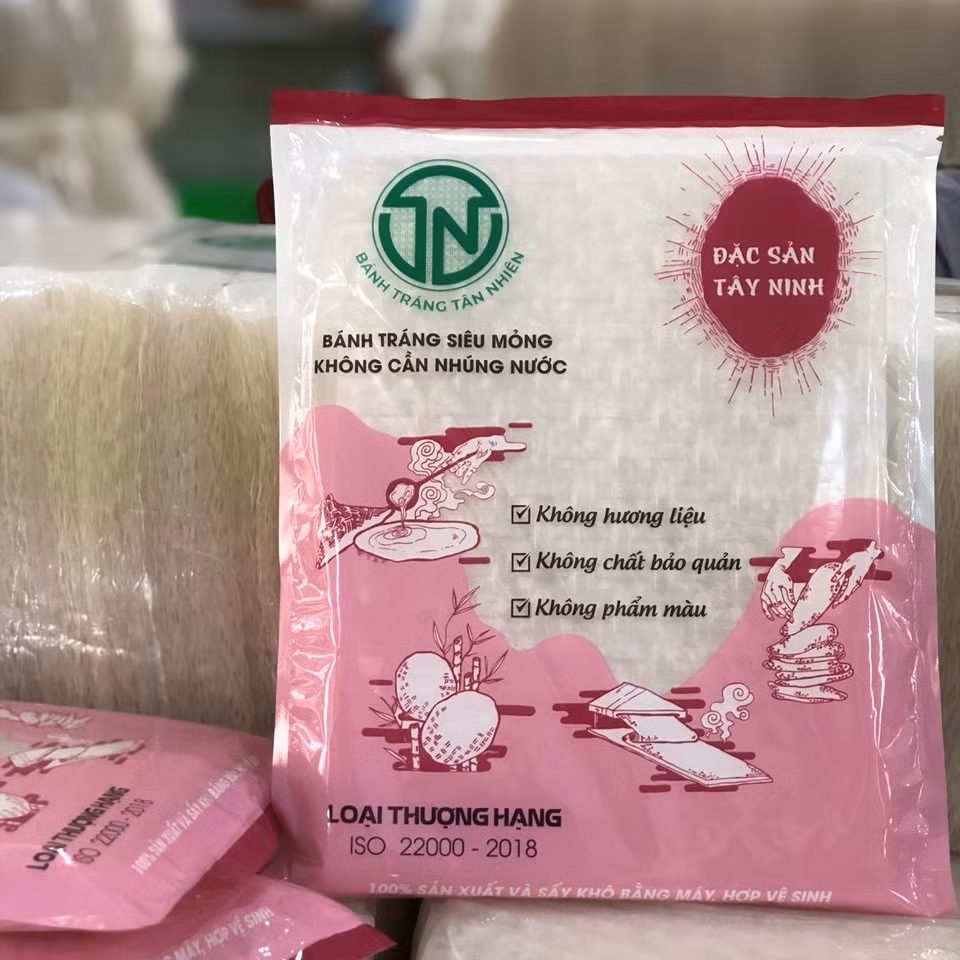Sản phẩm bánh tráng siêu mỏng của Công ty trách nhiệm hữu hạn Tân Nhiên. Ảnh: banhtrangtannhien.com