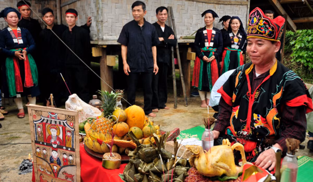 Lễ hội cầu mùa là một trong những lễ hội lớn với nhiều nét văn hóa đặc trưng, độc đáo và truyền thống của đồng bào dân tộc Sán Chay ở huyện Phú Lương, tỉnh Thái Nguyên. Nguồn: truyenhinhdulich.vn